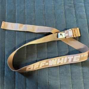 Pink satin Off—White utility belt
